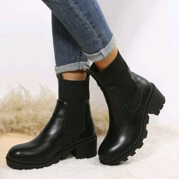 Black Chelsea Boots, Minimalist Slip-on Thick Bottom Sock Boots - Picture 3 of 6